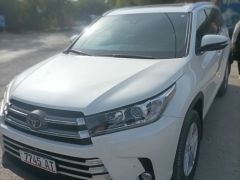 Сүрөт унаа Toyota Highlander