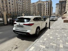 Сүрөт унаа Toyota Highlander