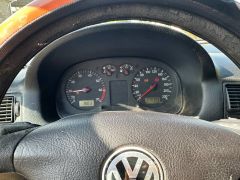 Фото авто Volkswagen Golf