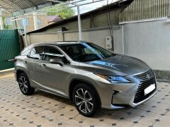 Photo of the vehicle Lexus RX