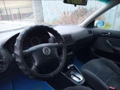 Фото авто Volkswagen Golf