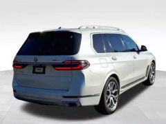 Фото авто BMW X7