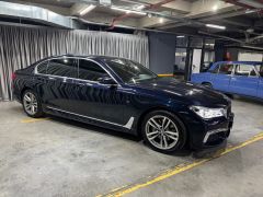 Сүрөт унаа BMW 7 серия