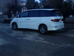 Photo of the vehicle Toyota Estima