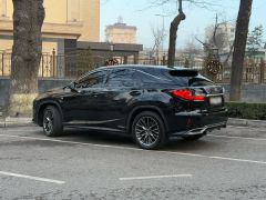 Photo of the vehicle Lexus RX