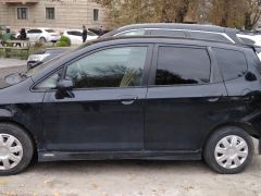 Photo of the vehicle Honda Fit