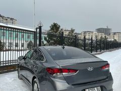 Photo of the vehicle Hyundai Sonata