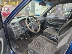 Сүрөт унаа Honda CR-V