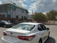 Photo of the vehicle Toyota Camry (Japan)