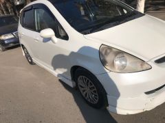 Photo of the vehicle Honda Fit