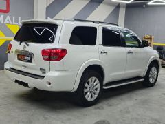 Фото авто Toyota Sequoia