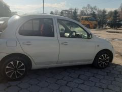 Photo of the vehicle Nissan March