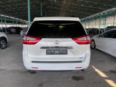 Сүрөт унаа Toyota Sienna