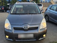 Сүрөт унаа Toyota Corolla Verso