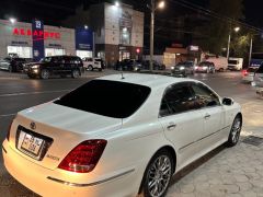 Фото авто Toyota Crown Majesta