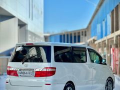 Сүрөт унаа Toyota Alphard