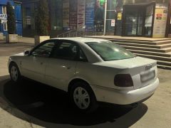 Сүрөт унаа Audi A4