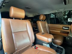 Фото авто Toyota Sequoia