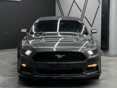 Photo of the vehicle Ford Mustang