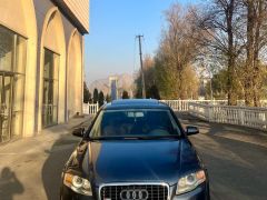 Фото авто Audi A4