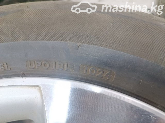 Wheel rims - Диск R17 5x114.3 с шиной