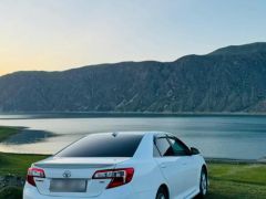 Сүрөт унаа Toyota Camry