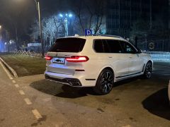 Photo of the vehicle BMW X7