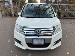 Фото авто Honda Stepwgn