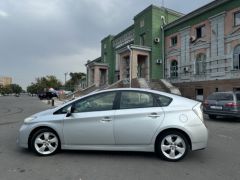 Сүрөт унаа Toyota Prius