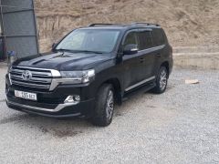 Фото авто Toyota Land Cruiser