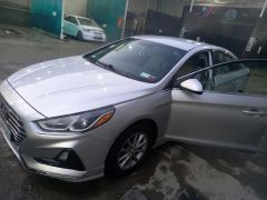 Photo of the vehicle Hyundai Sonata