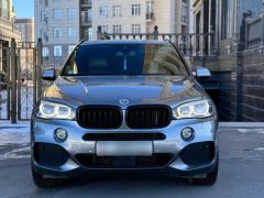 Photo of the vehicle BMW X5