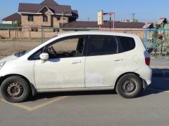 Photo of the vehicle Honda Fit