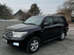 Photo of the vehicle Toyota Land Cruiser