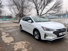 Фото авто Hyundai Elantra