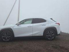 Photo of the vehicle Lexus UX