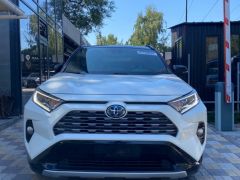 Сүрөт унаа Toyota RAV4