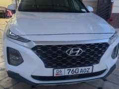 Photo of the vehicle Hyundai Santa Fe