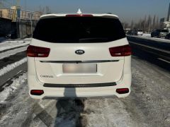 Фото авто Kia Carnival