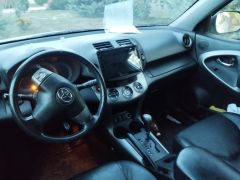 Сүрөт унаа Toyota RAV4