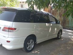 Фото авто Toyota Estima