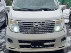 Photo of the vehicle Nissan Elgrand