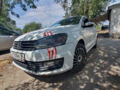 Сүрөт унаа Volkswagen Polo