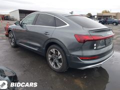 Фото авто Audi e-tron Sportback