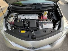 Фото авто Toyota Prius v (+)