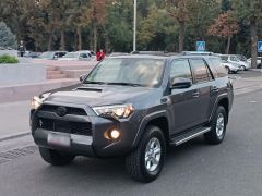 Сүрөт унаа Toyota 4Runner