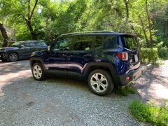 Photo of the vehicle Jeep Renegade