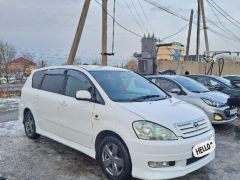 Фото авто Toyota Ipsum