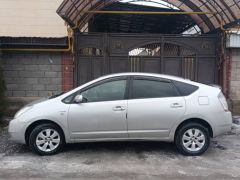 Фото авто Toyota Prius