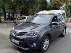 Сүрөт унаа Toyota RAV4